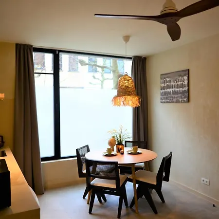 Balinese Cityflat Ac Lägenhet *